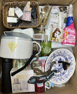 Ingrosso Usato Bric-a-Brac dall'Inghilterra