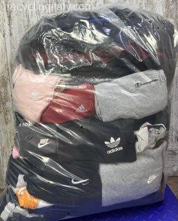 Abbigliamento Sportivo Usato Ingrosso Italia
