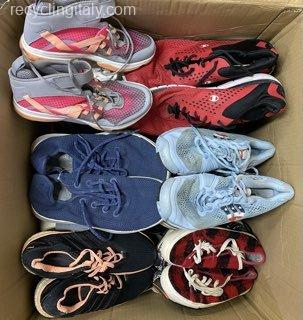 Sneakers Usate Ingrosso Italia