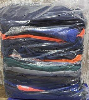 Abbigliamento da lavoro usato in ingrosso Italia